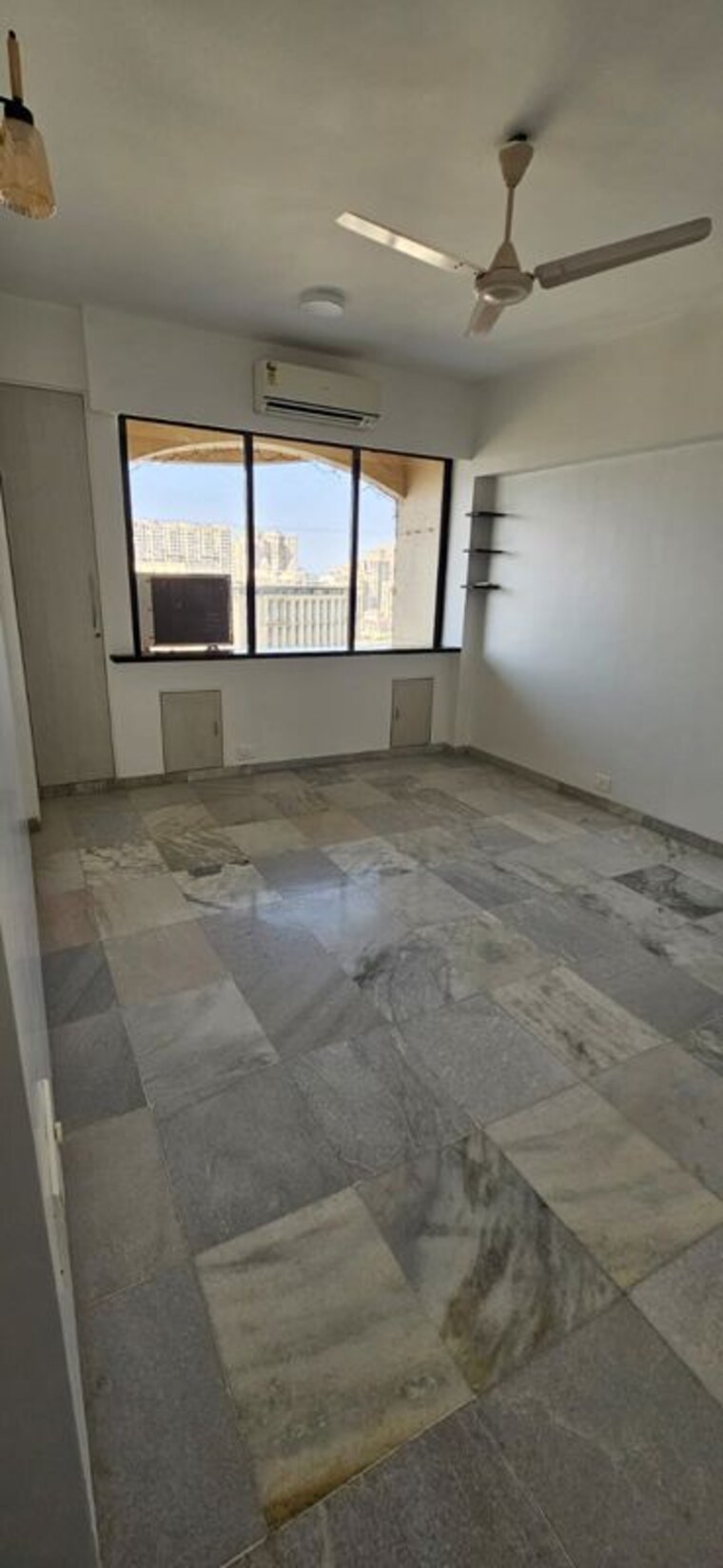 Master Bedroom, hiranandani-gardens-lake-castle 2 Bedroom 800 Sq.Ft. Apartment In Powai Mumbai 10152094
