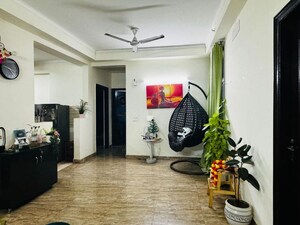 Parking in 3 BHK Apartment at Amrapali Silicon City, Sector 76 – for Sale