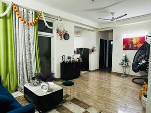 Living Room in 3 BHK Apartment at Amrapali Silicon City, Sector 76 – for Sale