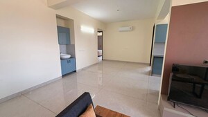 Master Bedroom in Studio Apartment at The Grand, Sector 52 – for Rent