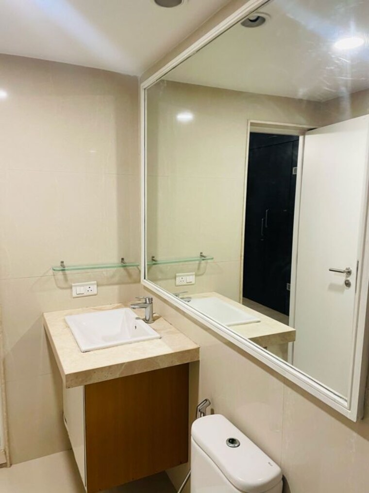 Kitchen, hiranandani-astra 2 Bedroom 999 Sq.Ft. Apartment In Ghodbunder Road Thane 10152129