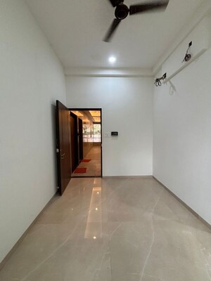 Room in 1 BHK Apartment at Marshal Srishti, Bhandup West – for Sale