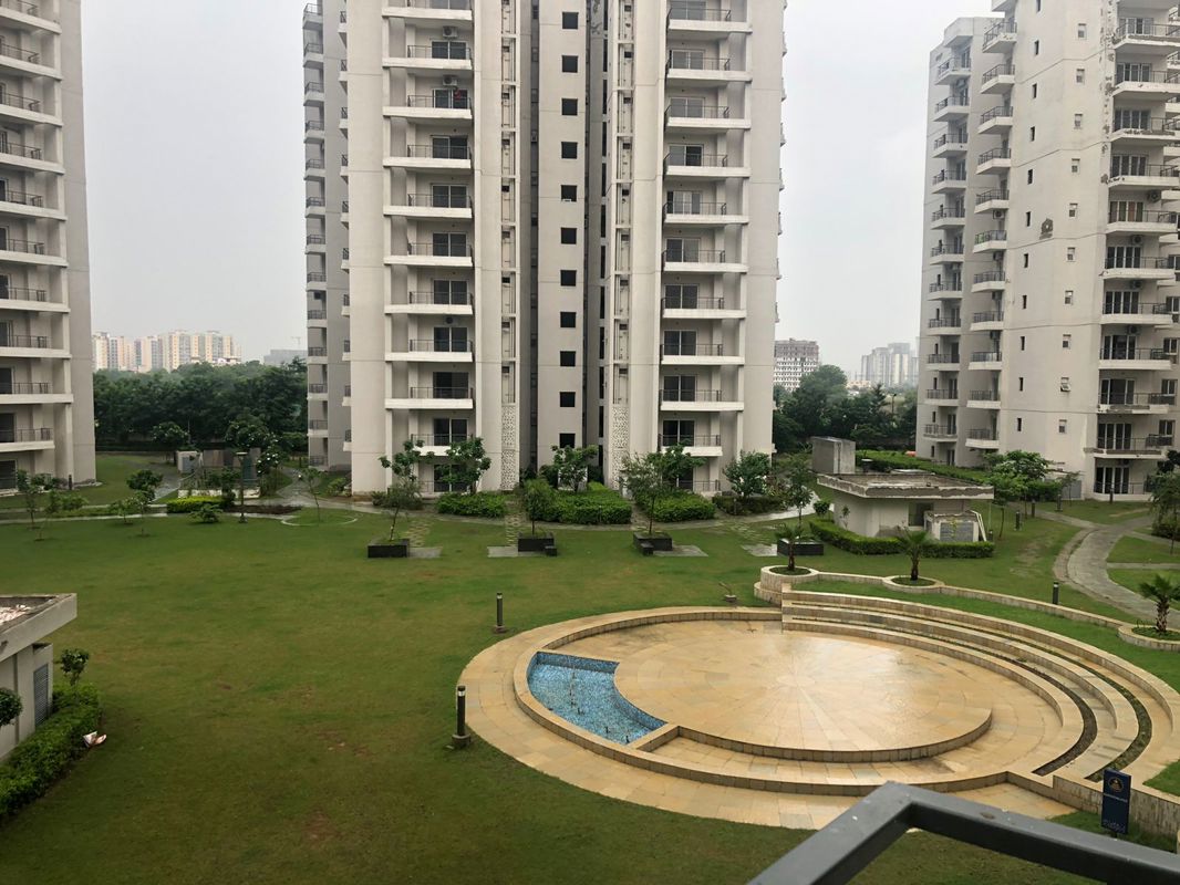 3.5 BHK + Servant Room Apartment For Sale in Spaze Privy AT4