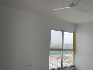 Room in 3 BHK Apartment at Goel Ganga Serio, Kharadi – for Rent