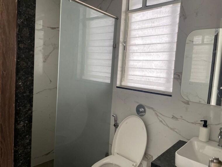 Bathroom, goel-ganga-serio 3 Bedroom 1480 Sq.Ft. Apartment In Kharadi Pune 10152173