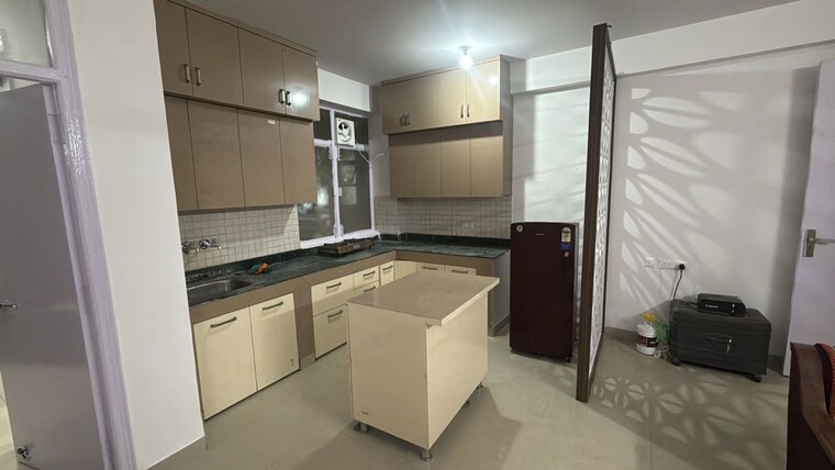 Kitchen, signature-the-serenas 2 Bedroom 583 Sq.Ft. Apartment In Sohna Sector 36 Gurgaon 10152186