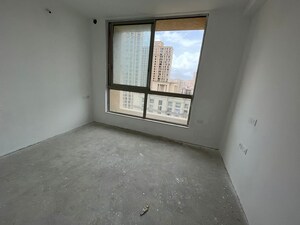 Room in 2 BHK Apartment at Hiranandani Eagleridge Wing A, Thane West – for Rent