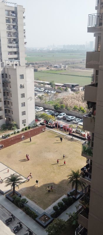 2 BHK + Pooja Room Apartment For Rent in Signature Global Signum 93