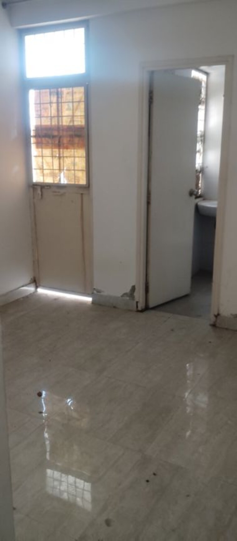 Room, signature-global-signum-93 2 Bedroom 577 Sq.Ft. Apartment In Sector 93 Gurgaon 10152204