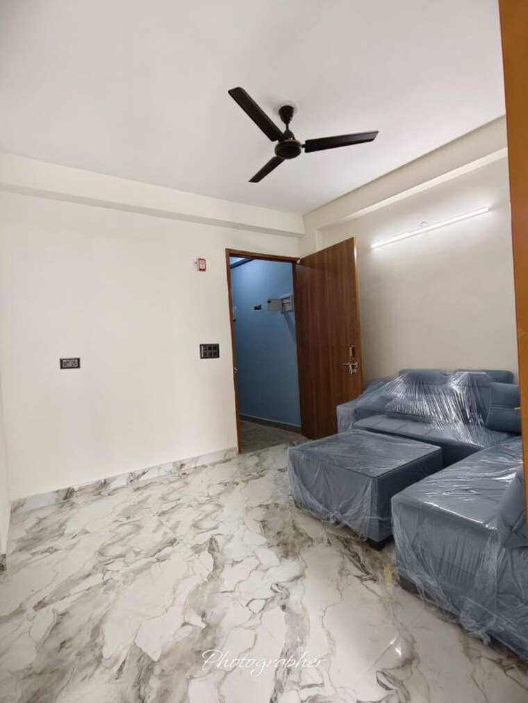 Room, saket 1 Bedroom 610 Sq.Ft. Apartment In Saket Delhi 10152209