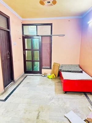 1 BHK Apartment For Sale in Laxmi Nagar