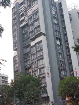2 BHK Apartment For Rent in Laxmi Vishwa Vihang Heights, Dahisar East
