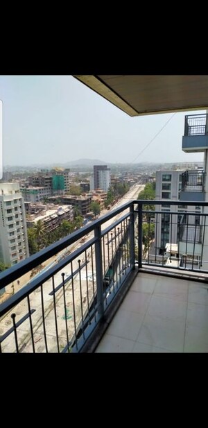 Balcony in 5 BHK Apartment at Dheeraj Insignia, Bandra East – for Rent