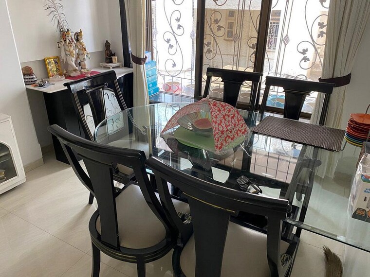 Dinning Area, bandra west 1 Bedroom 500 Sq.Ft. Apartment In Bandra West Mumbai 10152213