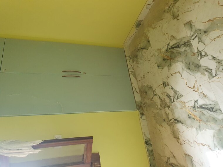 undefined, vasundhara sector 2b 2.5 Bedroom 114 Sq.Yd. Builder Floor In Vasundhara Sector 2b Ghaziabad 10152303