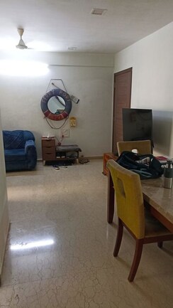 2 BHK Apartment For Rent in Satellite Royale