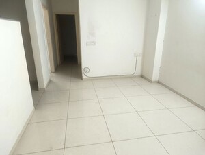 2 BHK Apartment For Rent in Makarba