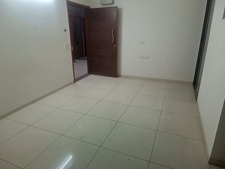 Room, makarba 2 Bedroom 1050 Sq.Ft. Apartment In Makarba Ahmedabad 10152158
