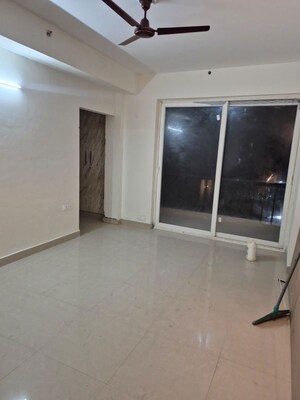3 BHK Apartment For Rent in Amrapali Heartbeat City, Sector 107