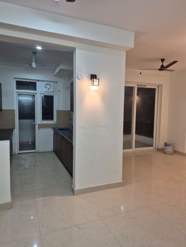 Room, amrapali-heartbeat-city 3 Bedroom 1730 Sq.Ft. Apartment In Sector 107 Noida 10152322