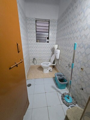 Bathroom in 1.5 BHK Apartment at Wadgaon Sheri – for Rent