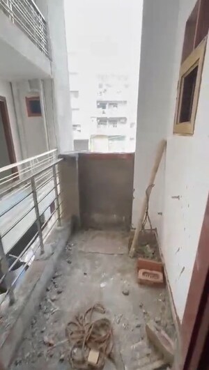 Balcony in 1 BHK Builder Floor at Ganpati Apartments Noida, Sector 73 – for Sale