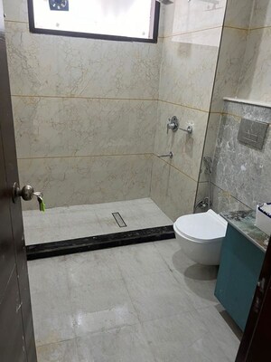 Bathroom in 3.5 BHK Apartment at M3M Heights, Sector 65 – for Sale
