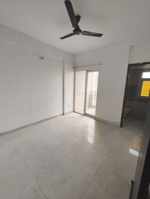 Room in 2 BHK Apartment at Signature Global Orchard Avenue, Sector 93 – for Sale