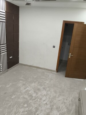 Room in 4 BHK Builder Floor at Maya Homes, Indrapuram – for Rent