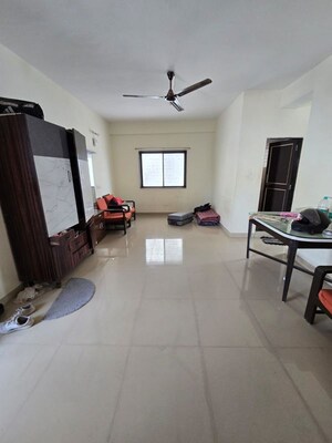 Parking in 1 BHK Apartment at Wadgaon Sheri – for Rent