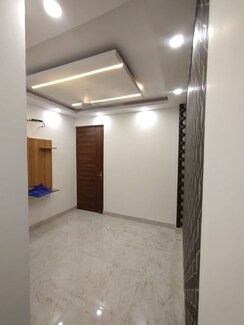 2 BHK Builder Floor For Rent in Govindpuri