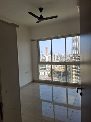 Room in 2 BHK Apartment at LnT Crescent Bay T3, Parel – for Rent