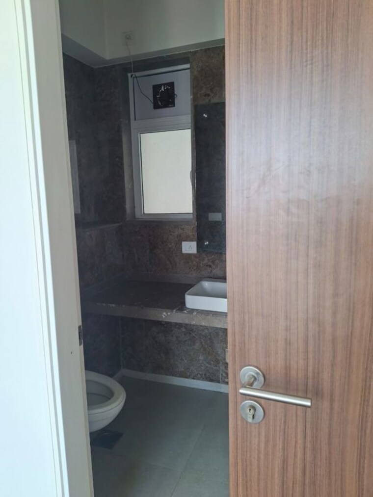 undefined, lnt-crescent-bay-t3 2 Bedroom 800 Sq.Ft. Apartment In Parel Mumbai 10152463