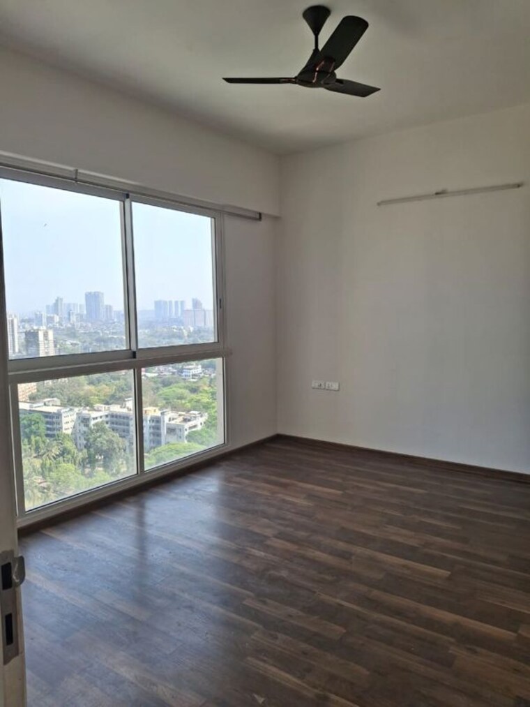 Room, lnt-crescent-bay-t3 2 Bedroom 800 Sq.Ft. Apartment In Parel Mumbai 10152463