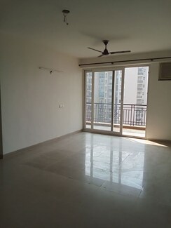 2 BHK Apartment For Rent in Vatika City