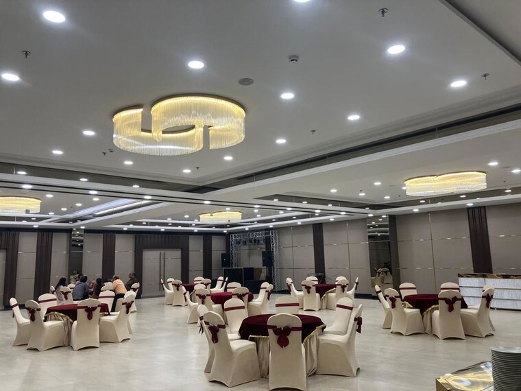 Team Area, nirala-estate-ii 3 Bedroom 1225 Sq.Ft. Apartment In Tech Zone 4 Greater Noida Greater Noida 10152477