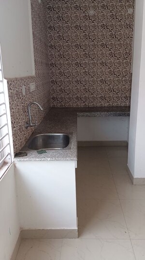 Bathroom in 1 BHK Villa at Zoo Tiniali – for Rent