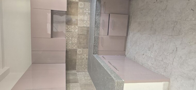 Bathroom, puri-anand-villas-phase-ii 3 Bedroom 1940 Sq.Ft. Apartment In Sector 81 Faridabad 10152556