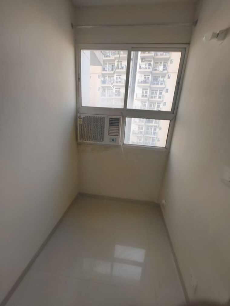 Room, adani-aangan 1 Bedroom 412 Sq.Ft. Apartment In Sector 89a Gurgaon 10152572