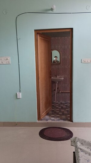 Furnished Amenities in 1 BHK Villa at Ambikagirinagar – for Rent