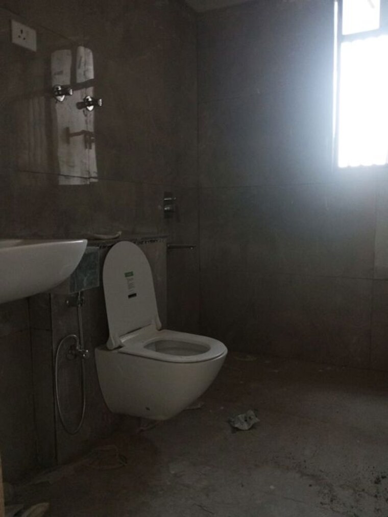 Bathroom, m3m-heights 3.5 Bedroom 2040 Sq.Ft. Apartment In Sector 65 Gurgaon 10152405