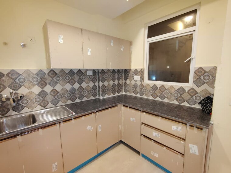 Kitchen, signature-global-park 2 Bedroom 822 Sq.Ft. Apartment In Sohna Sector 36 Gurgaon 10152624