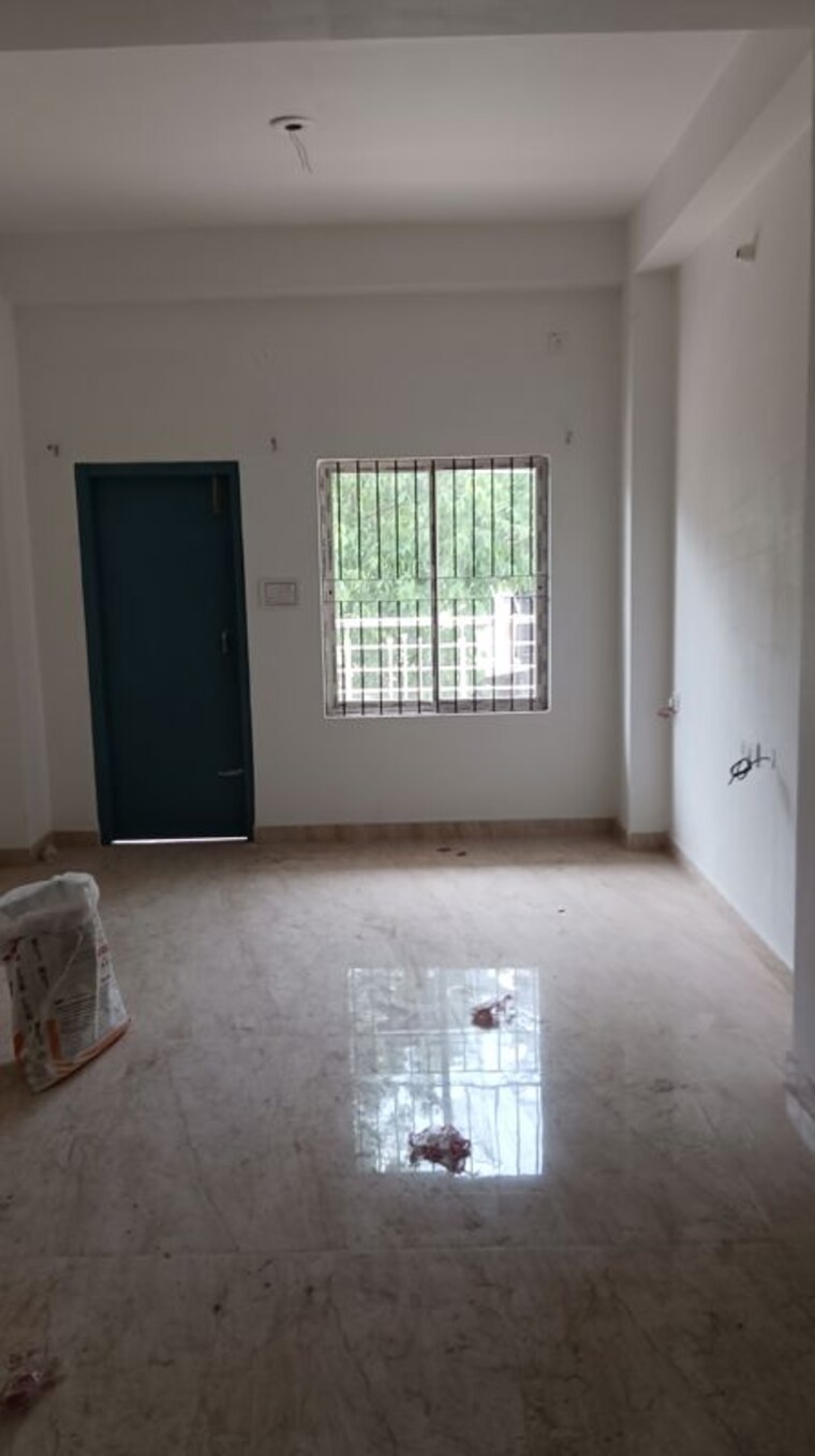 Room, six mile 2 Bedroom 1100 Sq.Ft. Villa In Six Mile Guwahati 10152627