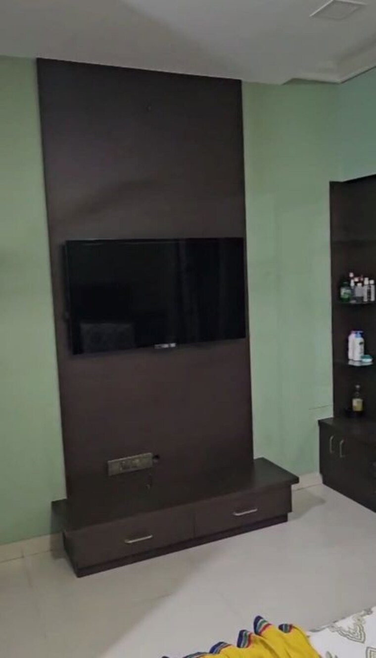undefined, regency-cosmos 3 Bedroom 1600 Sq.Ft. Apartment In Baner Pune 10152761