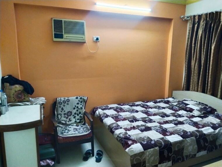 Bedroom, hiranandani-princeton-chs 1 Bedroom 600 Sq.Ft. Apartment In Powai Mumbai 10152764