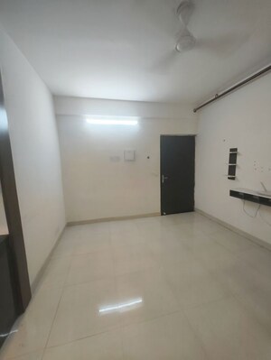 Room in 2 BHK Apartment at Signature Global The Roselia, Sector 95a – for Sale