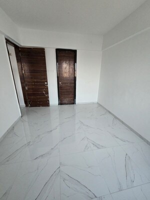 Room in 2 BHK Apartment at Wadgaon Sheri – for Rent