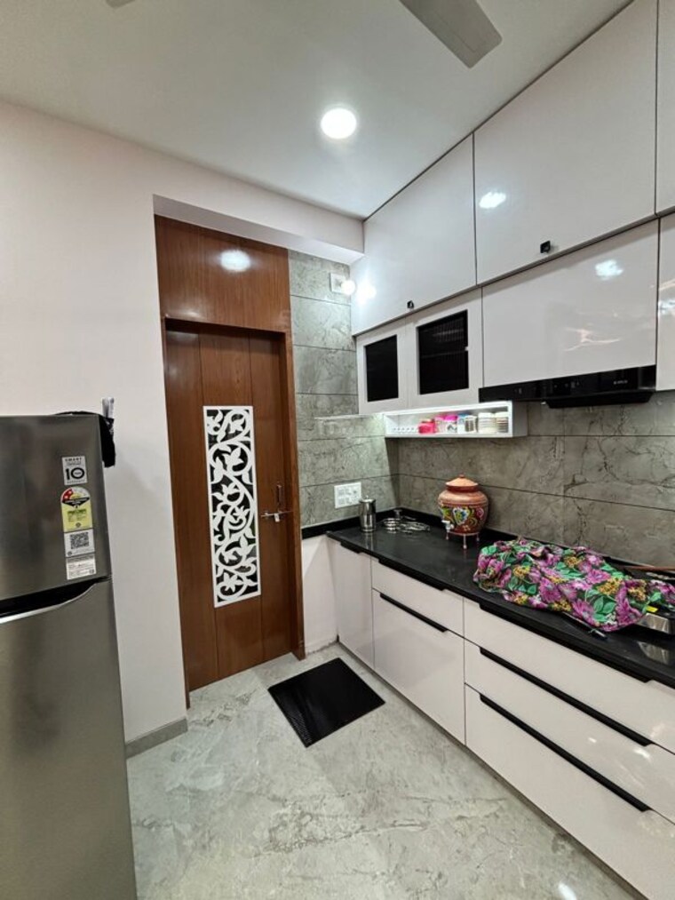 Kitchen, randesan 3 Bedroom 226 Sq.Yd. Apartment In Randesan Gandhinagar 10152765