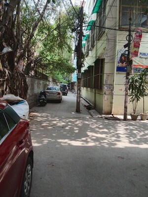 Balcony in  Shop at Nirman Vihar – for Rent