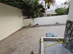 Parking in 3 BHK Villa at Chandkheda – for Rent